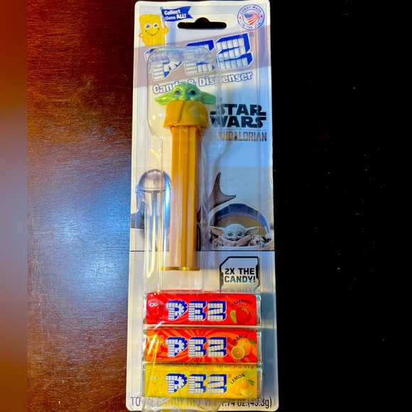 PEZ Candy - Star Wars Mandalorian - Candy Dispenser with Refills - Baby Yoda - Picture 1 of 2